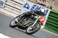 Vintage-motorcycle-club;eventdigitalimages;mallory-park;mallory-park-trackday-photographs;no-limits-trackdays;peter-wileman-photography;trackday-digital-images;trackday-photos;vmcc-festival-1000-bikes-photographs